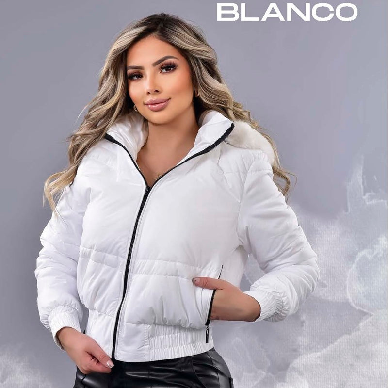 CHAQUETA PARA MUJER AMBAR Peluche Premium con Capota Removible
